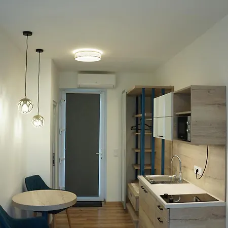 Napsugar Club Es Panzio 3*