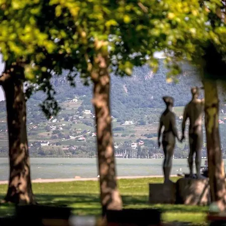 Napsugar Club Es Panzio Fonyód