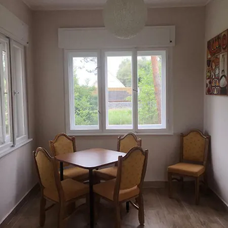 Napsugar Club Es Panzio فندق مبيت وإفطار