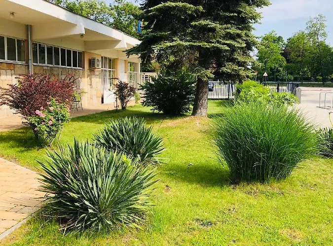 Bed & Breakfast Napsugar Club Es Panzio 3*