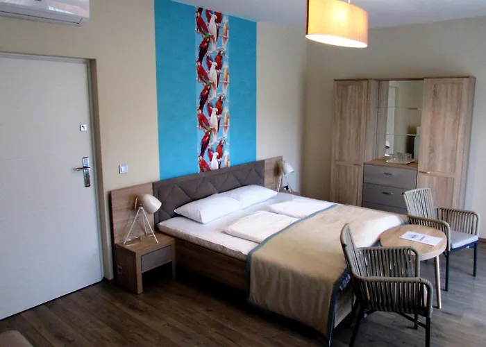 Napsugar Club Es Panzio Bed & Breakfast Fonyód