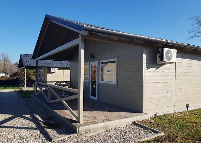 Napsugár Club és Panzió