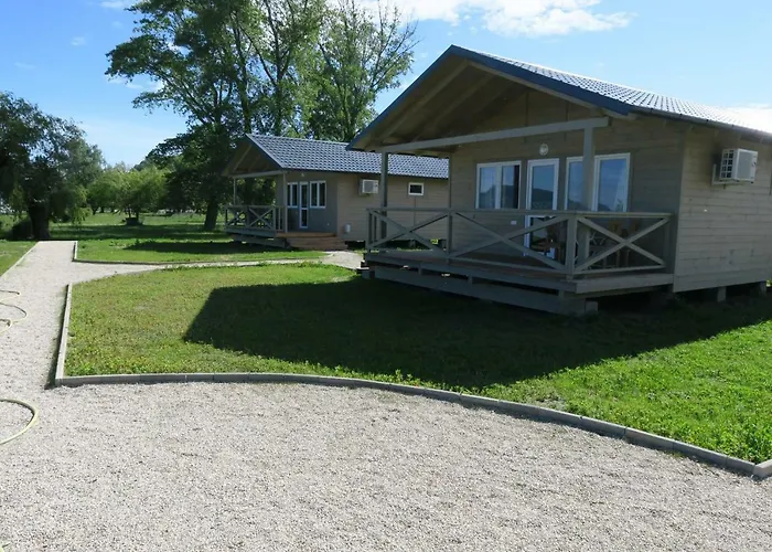 Bed & Breakfast Napsugar Club Es Panzio 3*