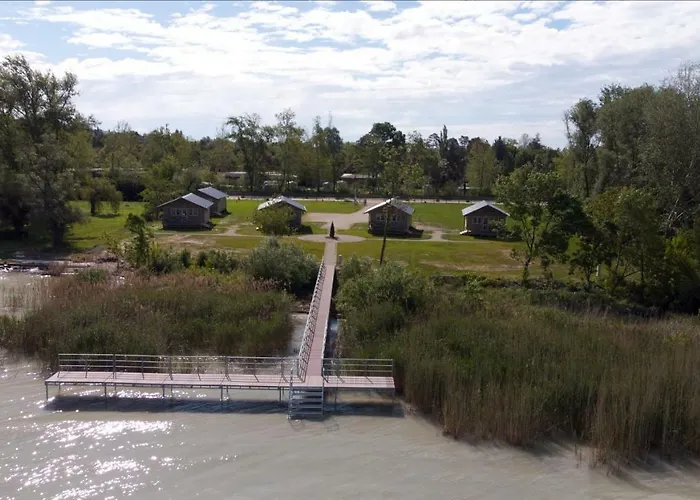 Bed & Breakfast Napsugar Club Es Panzio