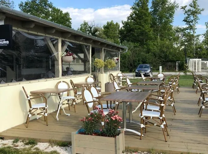 Napsugar Club Es Panzio 3*